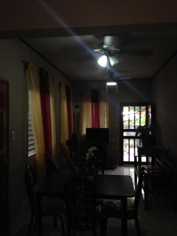 Elizabeth Enchantments La Ceiba Exterior foto